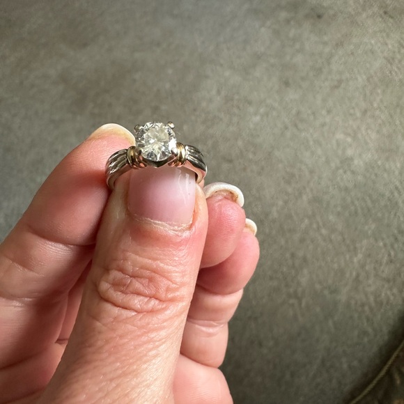 1.0 ct diamond solitaire ring - Picture 6 of 6